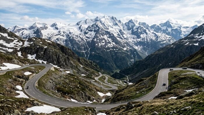Route des Grandes Alpes (720 km) : la r&eacute;f&eacute;rence alpine en moto 