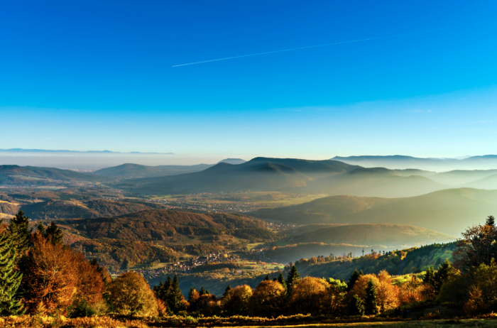 Paysage de nature dans les Vosges, randonnées en quad