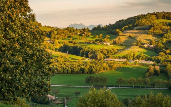 Paysage de l'Ardèche pour faire des randonnées en quad